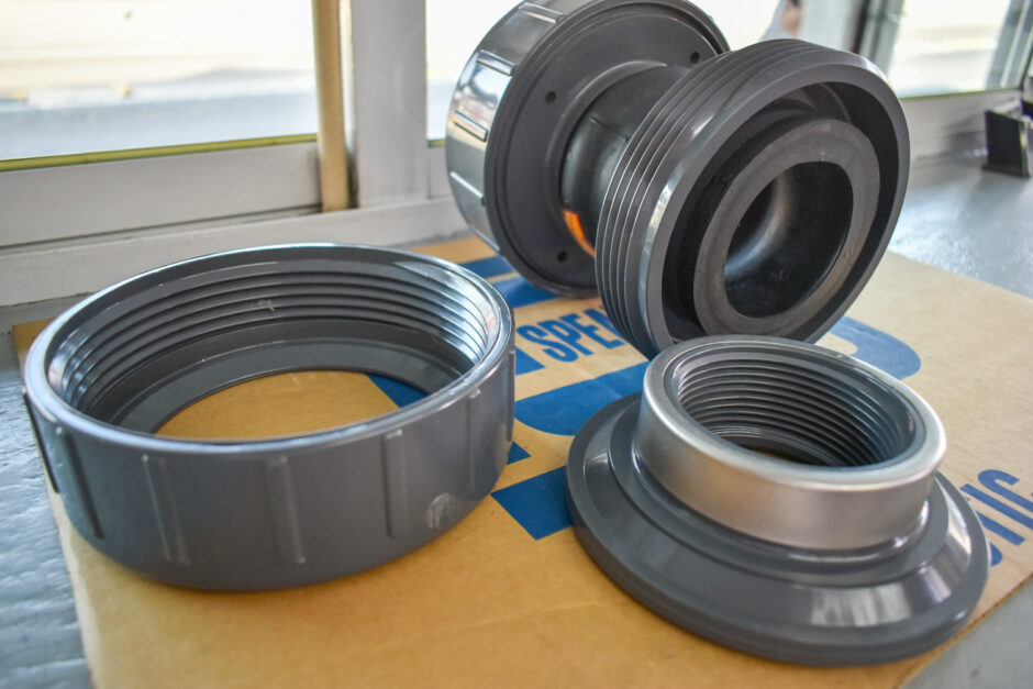 EJ01025SR Junta de Expansión en PVC con Fuelle de Elastómero (Neopreno