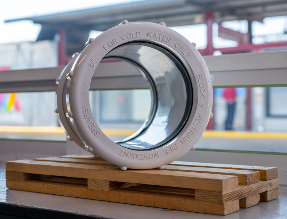 S11060 COPLE COMPRESION PVC C40 SPEARS 6″. Compression Couplings & Nut